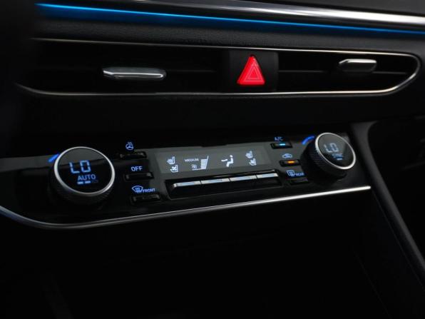Hyundai Sonata VIII (DN8) с пробегом 2020 года, цена 2 349 088 рублей, 130709 км, седан, Автокод Объявления