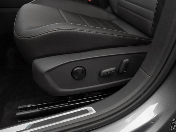 Volkswagen Jetta VII с пробегом 2020 года, цена 2 430 000 рублей, 41440 км, седан, Автокод Объявления