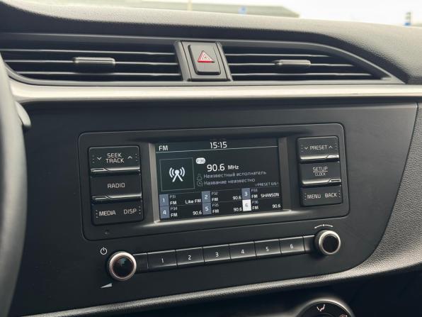 Kia Rio IV Рестайлинг с пробегом 2021 года, цена 1 490 000 рублей, 97962 км, седан, Автокод Объявления