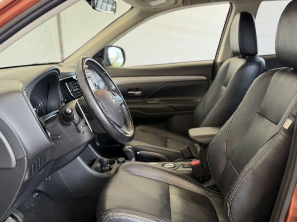 Mitsubishi Outlander III с пробегом 2012 года, цена 1 290 000 рублей, 210000 км, внедорожник, Автокод Объявления