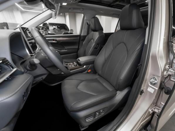 Toyota Highlander IV (XU70) с пробегом 2026 года, цена 5 750 000 рублей, 50 км, внедорожник, Автокод Объявления
