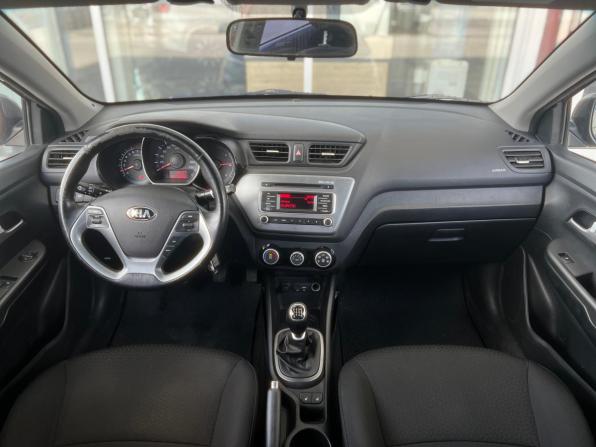 Kia Rio III Рестайлинг с пробегом 2017 года, цена 1 099 000 рублей, 96900 км, седан, Автокод Объявления