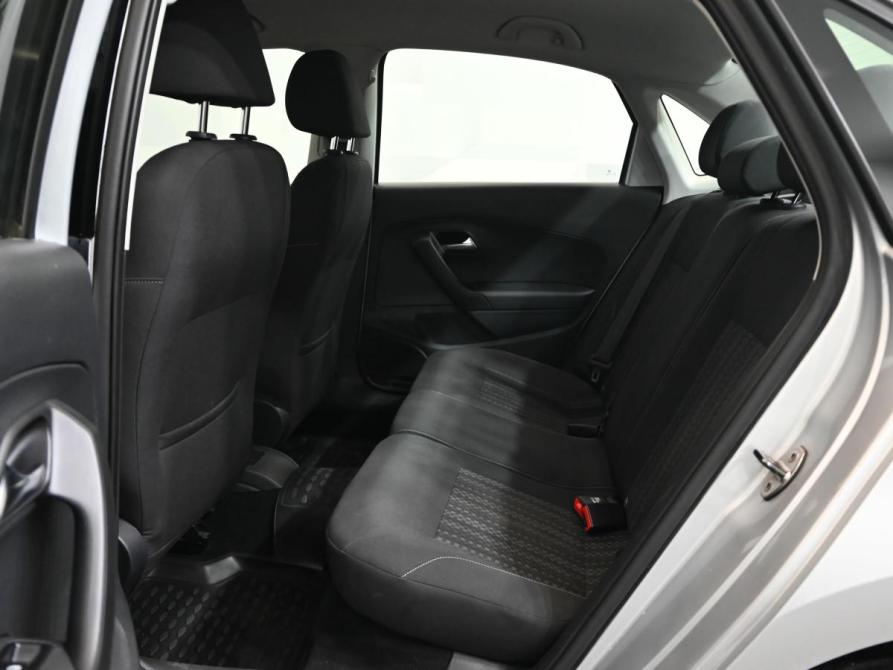 Volkswagen Polo V Рестайлинг Екатеринбург  - изображение 11