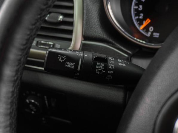 Jeep Grand Cherokee IV (WK2) Рестайлинг с пробегом 2013 года, цена 2 469 000 рублей, 228491 км, внедорожник, Автокод Объявления