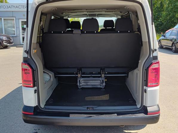 Volkswagen Caravelle T6 с пробегом 2017 года, цена 2 550 000 рублей, 277143 км, минивэн, Автокод Объявления