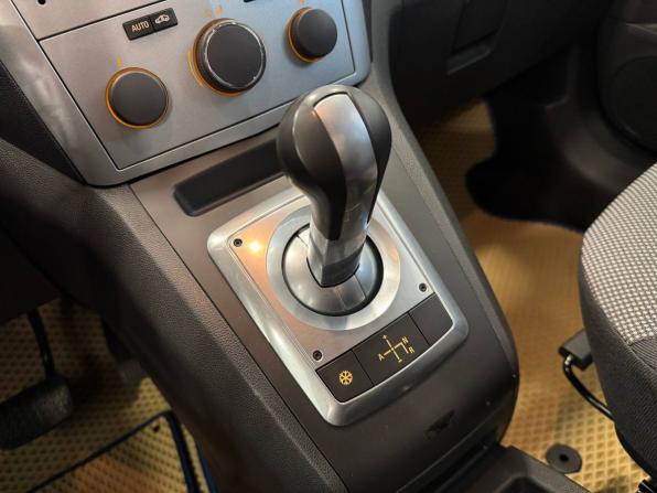 Opel Zafira B Рестайлинг с пробегом 2013 года, цена 970 000 рублей, 157316 км, компактвэн, Автокод Объявления