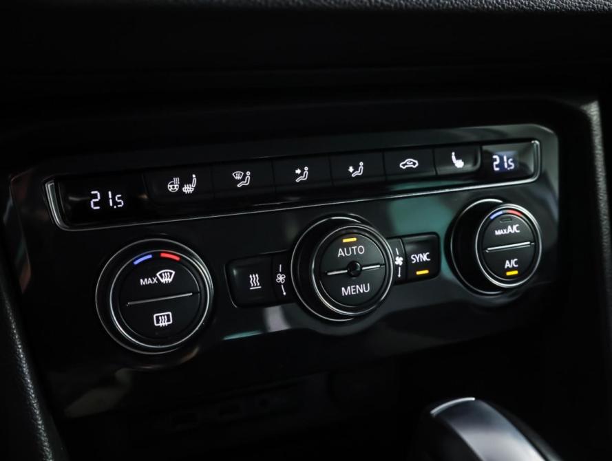 Volkswagen Tiguan II Москва  - изображение 19