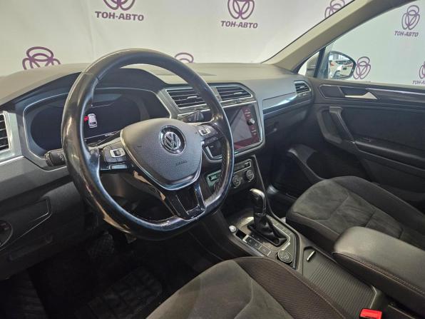 Volkswagen Tiguan II с пробегом 2017 года, цена 2 155 000 рублей, 161430 км, внедорожник, Автокод Объявления