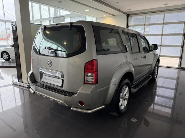 Nissan Pathfinder III Рестайлинг с пробегом 2011 года, цена 1 269 000 рублей, 255279 км, внедорожник, Автокод Объявления
