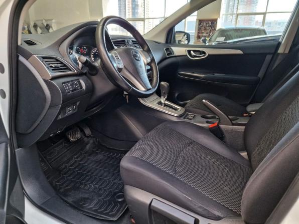 Nissan Tiida II с пробегом 2015 года, цена 950 000 рублей, 139710 км, хэтчбек, Автокод Объявления