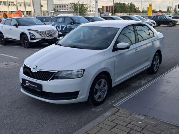 Skoda Rapid I Рестайлинг с пробегом 2018 года, цена 1 065 000 рублей, 120077 км, лифтбек, Автокод Объявления