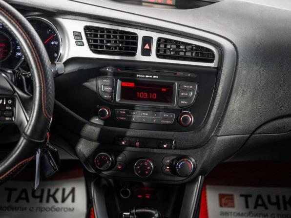 Kia Ceed II с пробегом 2014 года, цена 949 500 рублей, 166223 км, хэтчбек, Автокод Объявления