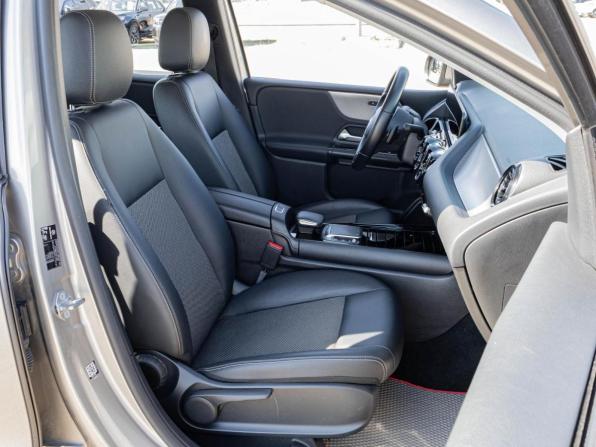 Mercedes-Benz B-Класс III (W247) с пробегом 2020 года, цена 2 225 000 рублей, 234438 км, хэтчбек, Автокод Объявления