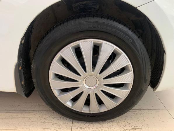 Hyundai Solaris I с пробегом 2013 года, цена 900 681 рубль, 127000 км, седан, Автокод Объявления