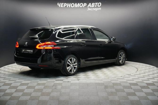 Peugeot 308 II Рестайлинг с пробегом 2018 года, цена 1 690 000 рублей, 149447 км, универсал, Автокод Объявления