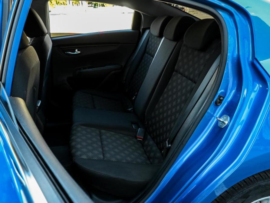 Kia Rio IV Волгоград  - изображение 9