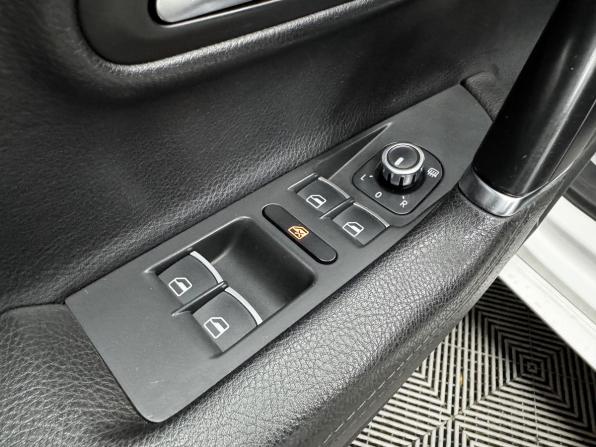 Volkswagen Passat CC I Рестайлинг с пробегом 2012 года, цена 1 400 000 рублей, 165230 км, седан, Автокод Объявления