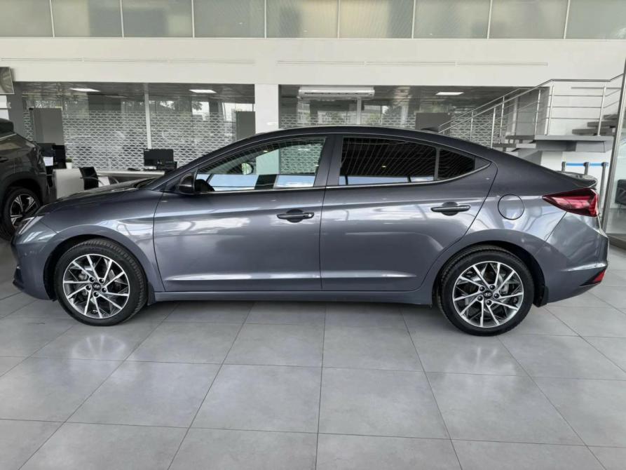 Hyundai Elantra VI (AD) Рестайлинг Новосибирск  - изображение 4