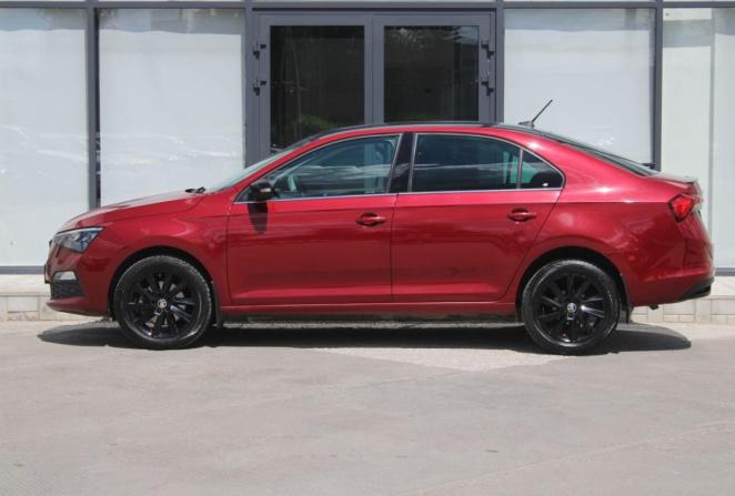 Skoda Rapid II с пробегом 2020 года, цена 1 800 000 рублей, 75037 км, лифтбек, Автокод Объявления