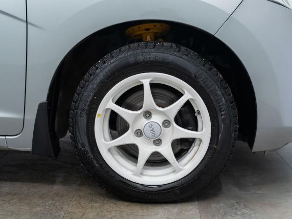 Honda Fit III с пробегом 2013 года, цена 1 015 000 рублей, 93000 км, хэтчбек, Автокод Объявления