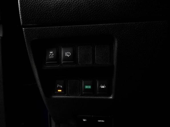 Nissan Qashqai II с пробегом 2016 года, цена 1 599 000 рублей, 120897 км, внедорожник, Автокод Объявления