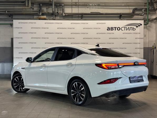 JAC J7 I с пробегом 2023 года, цена 909 000 рублей, 118000 км, хэтчбек, Автокод Объявления