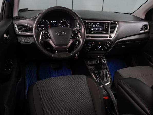 Hyundai Solaris II с пробегом 2018 года, цена 1 236 000 рублей, 141324 км, седан, Автокод Объявления