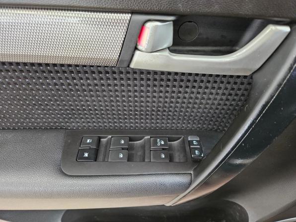 Chevrolet Captiva I Рестайлинг с пробегом 2012 года, цена 1 375 000 рублей, 130560 км, внедорожник, Автокод Объявления