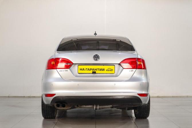 Volkswagen Jetta VI с пробегом 2013 года, цена 1 179 000 рублей, 215000 км, седан, Автокод Объявления