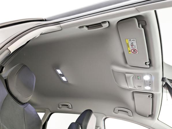 Skoda Karoq I с пробегом 2022 года, цена 2 850 000 рублей, 98480 км, внедорожник, Автокод Объявления