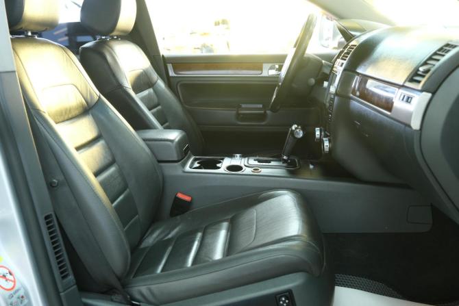 Volkswagen Touareg I Рестайлинг с пробегом 2008 года, цена 1 099 000 рублей, 209000 км, внедорожник, Автокод Объявления