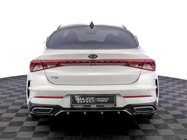 Kia K5 III с пробегом 2021 года, цена 2 420 000 рублей, 95574 км, седан, Автокод Объявления