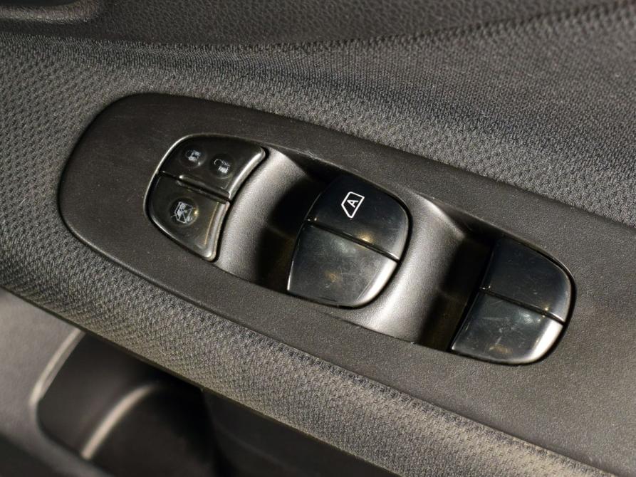 Nissan Serena IV (C26) Кемерово  - изображение 20