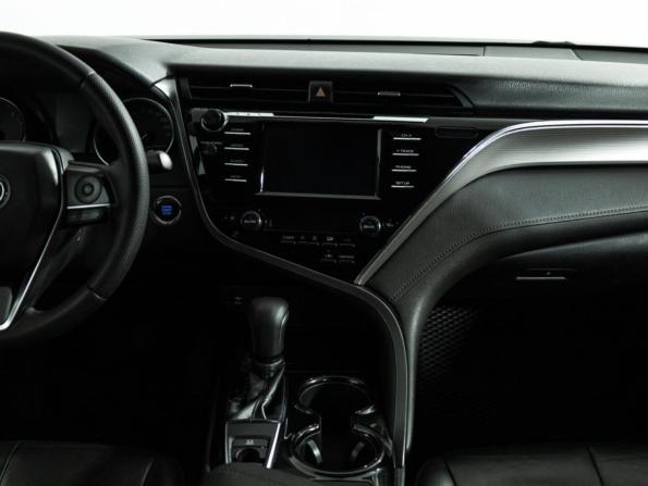 Toyota Camry VIII (XV70) с пробегом 2018 года, цена 2 169 700 рублей, 147769 км, седан, Автокод Объявления