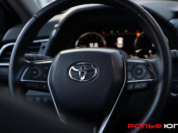 Toyota Camry VIII (XV70) Рестайлинг с пробегом 2023 года, цена 3 298 000 рублей, 35685 км, седан, Автокод Объявления