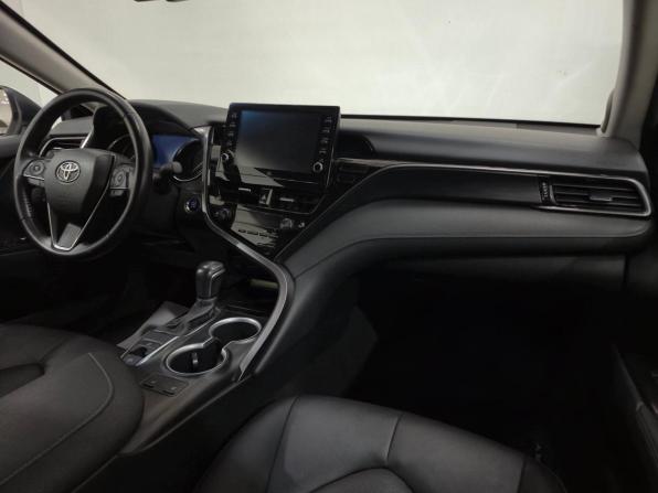 Toyota Camry VIII (XV70) Рестайлинг с пробегом 2021 года, цена 3 300 000 рублей, 51409 км, седан, Автокод Объявления