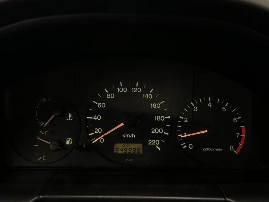 Mazda 323 V (BA) Санкт-Петербург  - изображение 21