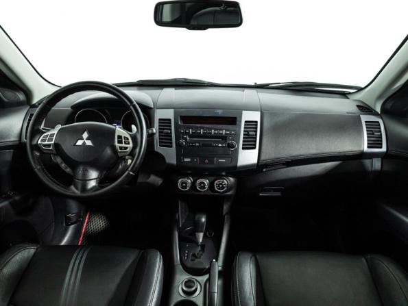 Mitsubishi Outlander II Рестайлинг с пробегом 2012 года, цена 1 129 777 рублей, 205191 км, внедорожник, Автокод Объявления