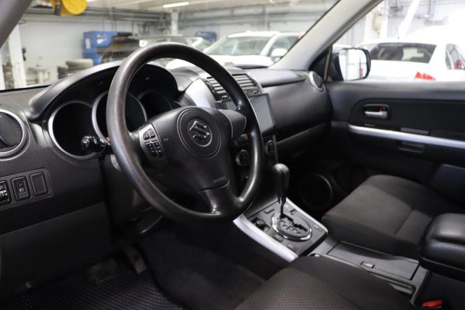 Suzuki Grand Vitara II Рестайлинг с пробегом 2008 года, цена 929 990 рублей, 129998 км, внедорожник, Автокод Объявления