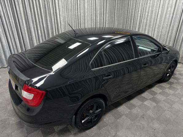 Skoda Rapid I с пробегом 2016 года, цена 920 000 рублей, 143153 км, лифтбек, Автокод Объявления