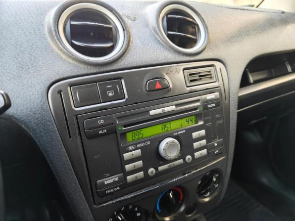 Ford Fusion I Рестайлинг с пробегом 2006 года, цена 193 980 рублей, 402474 км, хэтчбек, Автокод Объявления