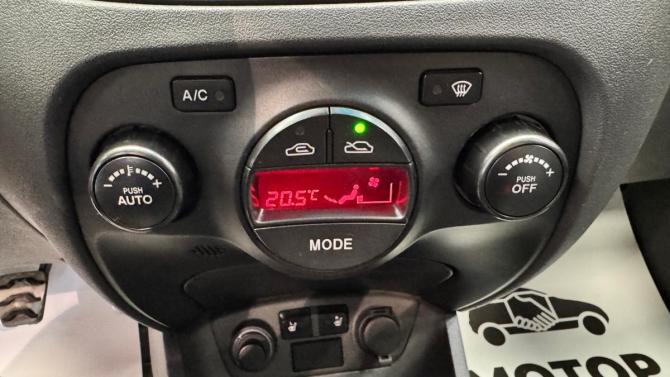 Kia Rio II Рестайлинг с пробегом 2010 года, цена 350 000 рублей, 234000 км, седан, Автокод Объявления