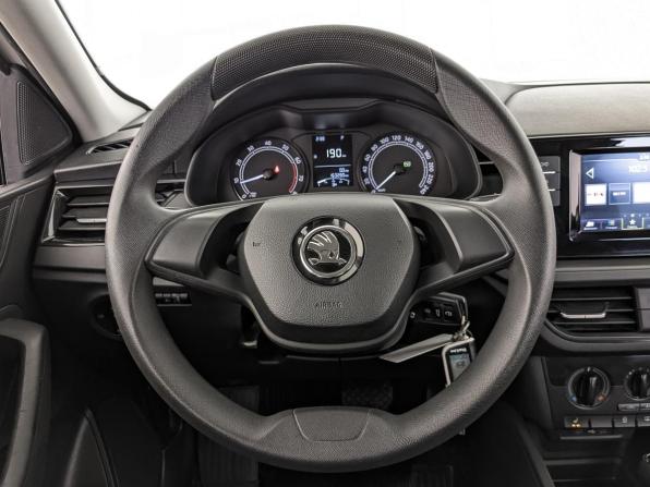 Skoda Rapid II с пробегом 2021 года, цена 1 225 000 рублей, 163281 км, лифтбек, Автокод Объявления