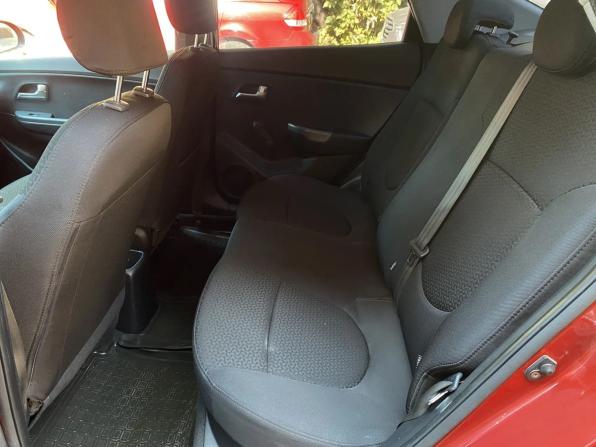 Kia Rio III с пробегом 2011 года, цена 685 000 рублей, 130000 км, седан, Автокод Объявления