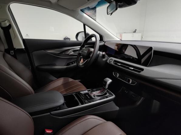 BAIC U5 Plus с пробегом 2023 года, цена 1 487 000 рублей, 14439 км, седан, Автокод Объявления