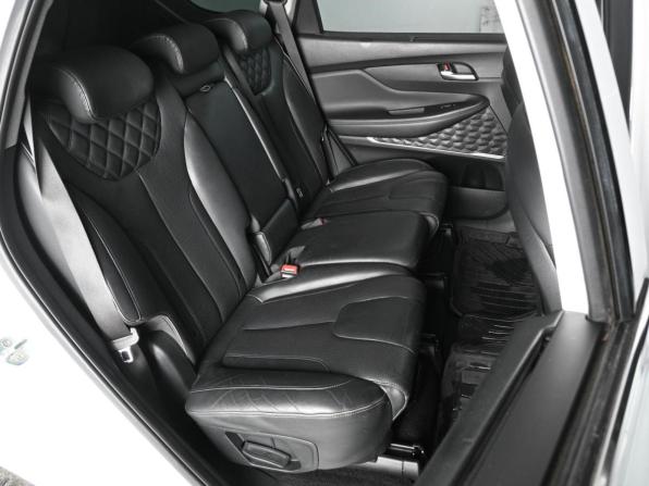 Hyundai Santa Fe IV Рестайлинг с пробегом 2021 года, цена 3 549 030 рублей, 128530 км, внедорожник, Автокод Объявления