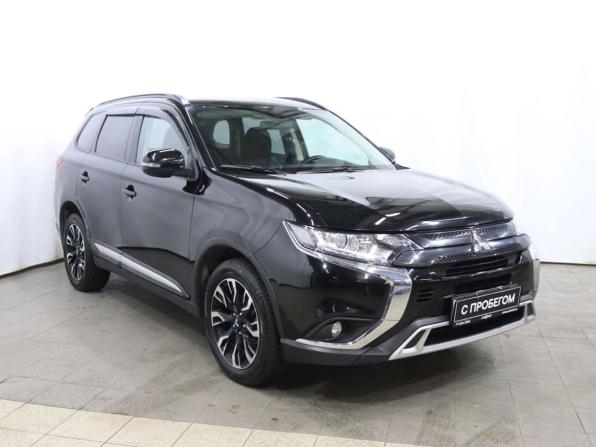 Mitsubishi Outlander III Рестайлинг 3 с пробегом 2022 года, цена 2 499 000 рублей, 95891 км, внедорожник, Автокод Объявления