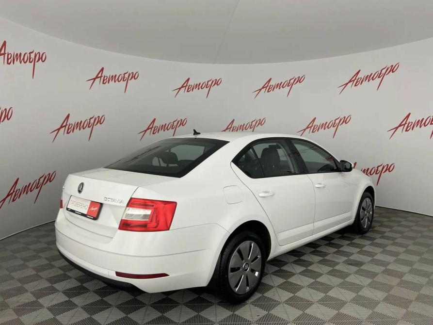 Skoda Octavia III (A7) Рестайлинг Псков  - изображение 5