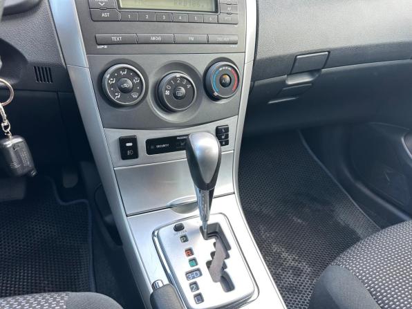Toyota Corolla X (E140 E150) Рестайлинг с пробегом 2012 года, цена 1 200 000 рублей, 56075 км, седан, Автокод Объявления
