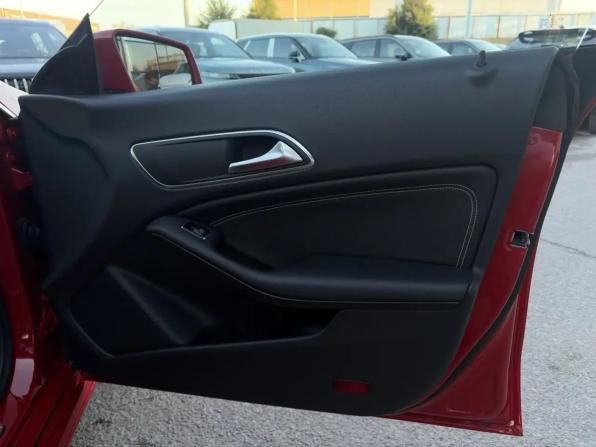 Mercedes-Benz CLA I (C117 X117) с пробегом 2015 года, цена 1 770 000 рублей, 114296 км, седан, Автокод Объявления